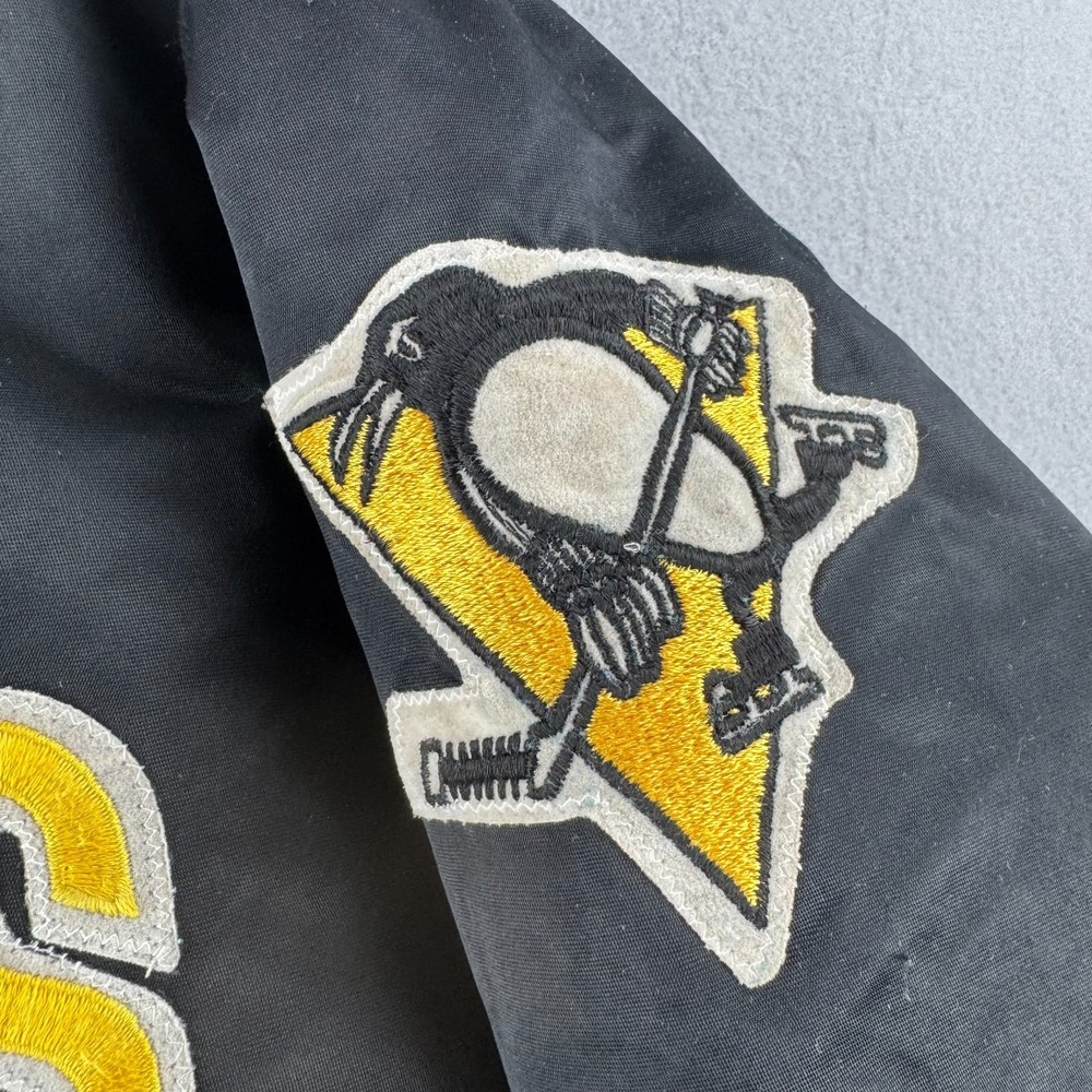 Vintage Pittsburgh Penguins Jacket Mens Medium 80s 90s Starter Bomber Hockey USA - Picture 2 of 16